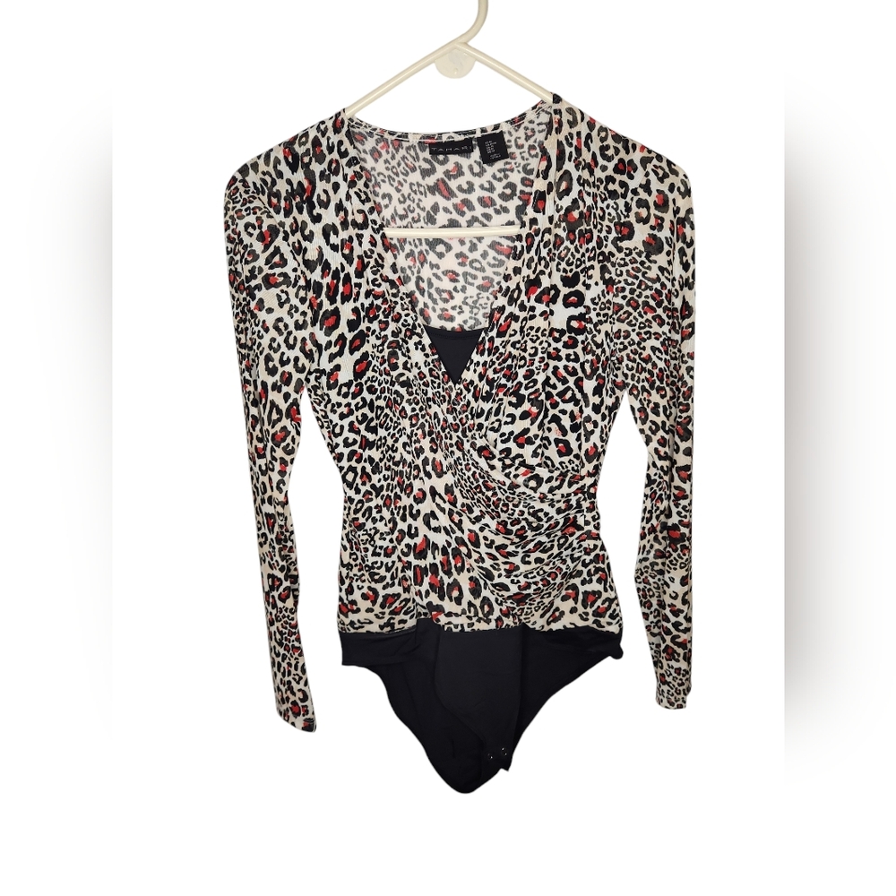 Tahari Red & Black Animal Print Mesh Long Sleeve Bodysuit Top Size M